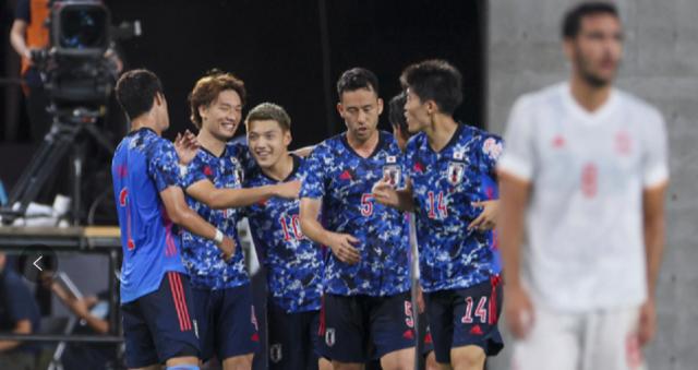 乐鱼体育入口-【热身】久保健英助堂安律破门 日本国奥1比1西班牙